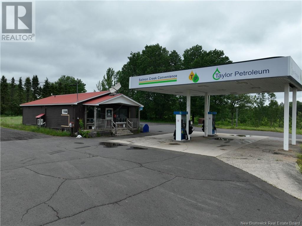 6373 Hwy 10, Upper Salmon Creek, NB