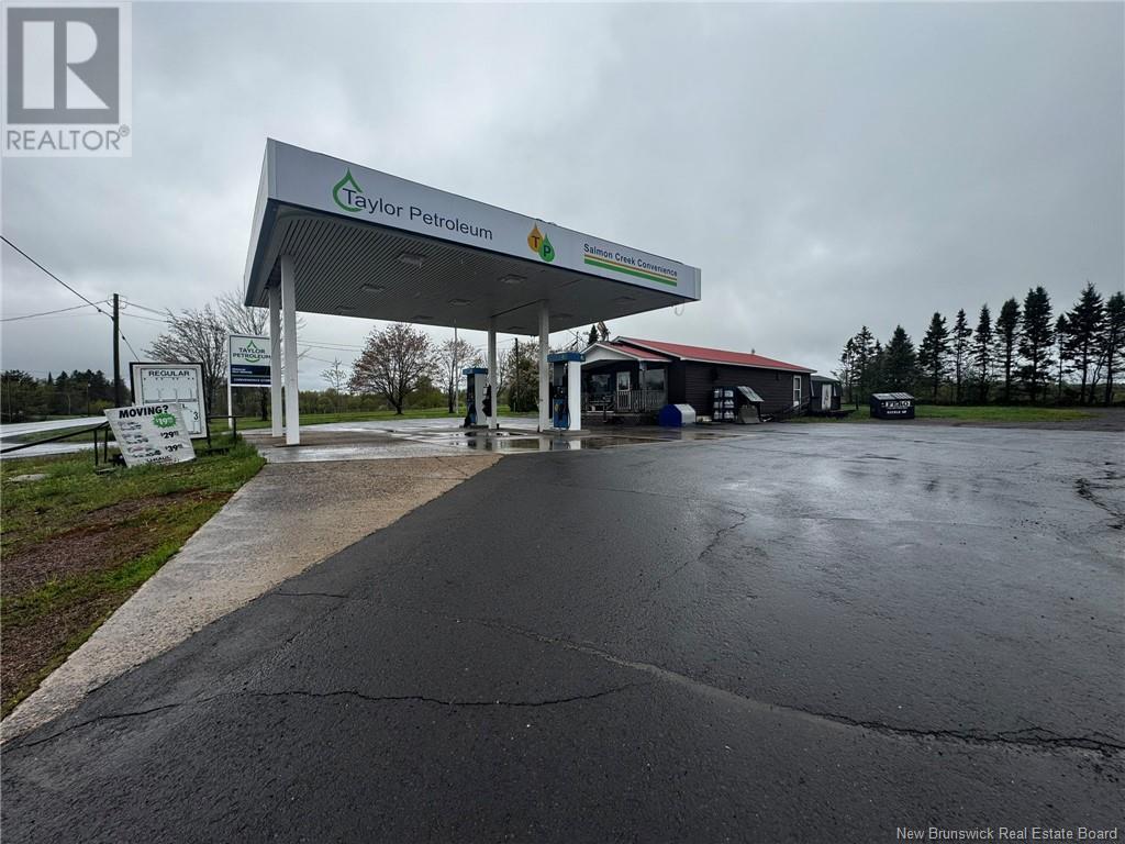 6373 Hwy 10, Upper Salmon Creek, NB