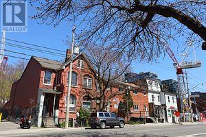 514 Adelaide Street W, Toronto, ON - Outdoor With Facade