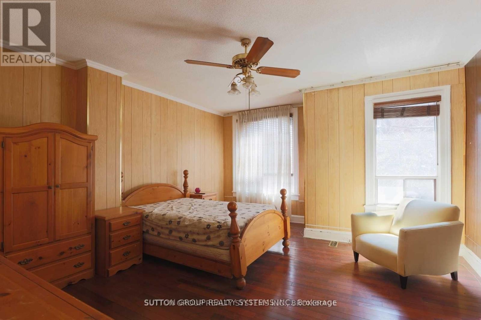 514 Adelaide Street W, Toronto, ON - Indoor Photo Showing Bedroom