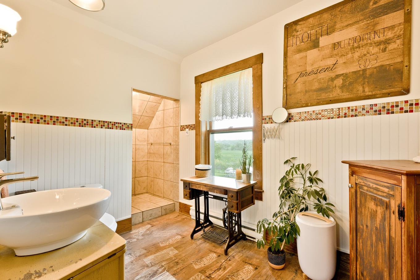 Bathroom - 99 Ch. De La Station, Compton, QC - Indoor Photo Showing Bathroom