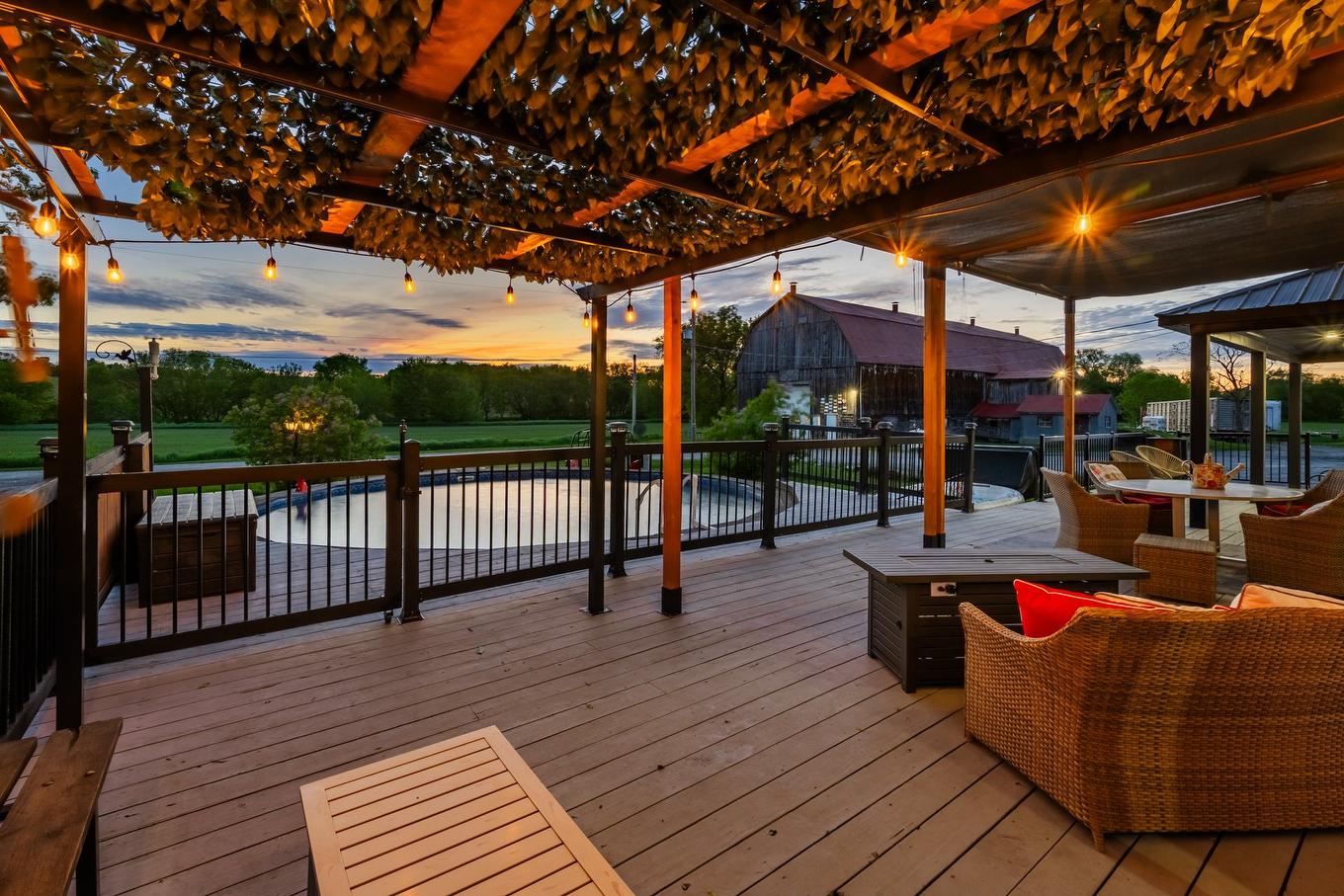 Patio - 99 Ch. De La Station, Compton, QC - Outdoor With Deck Patio Veranda