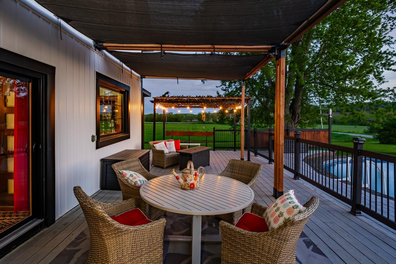 Patio - 99 Ch. De La Station, Compton, QC - Outdoor With Deck Patio Veranda With Exterior