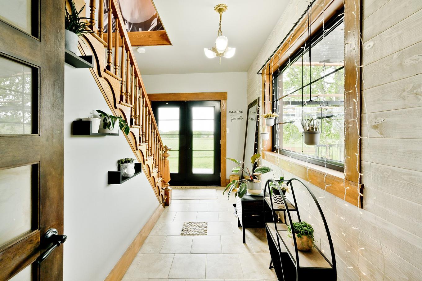 Hall - 99 Ch. De La Station, Compton, QC - Indoor Photo Showing Other Room