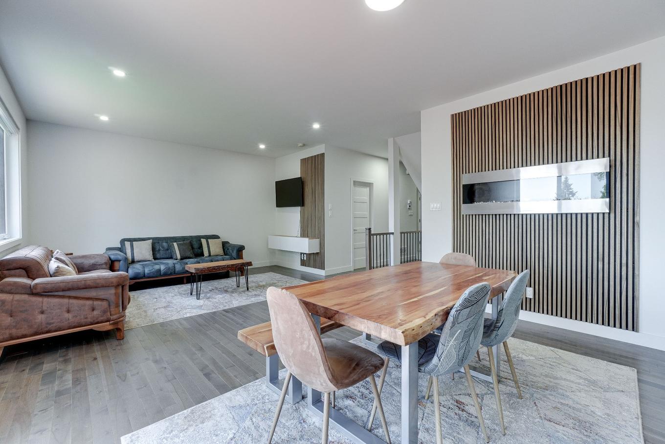 Dining room - 8490 Rue Duceppe, Laval (Saint-François), QC - Indoor