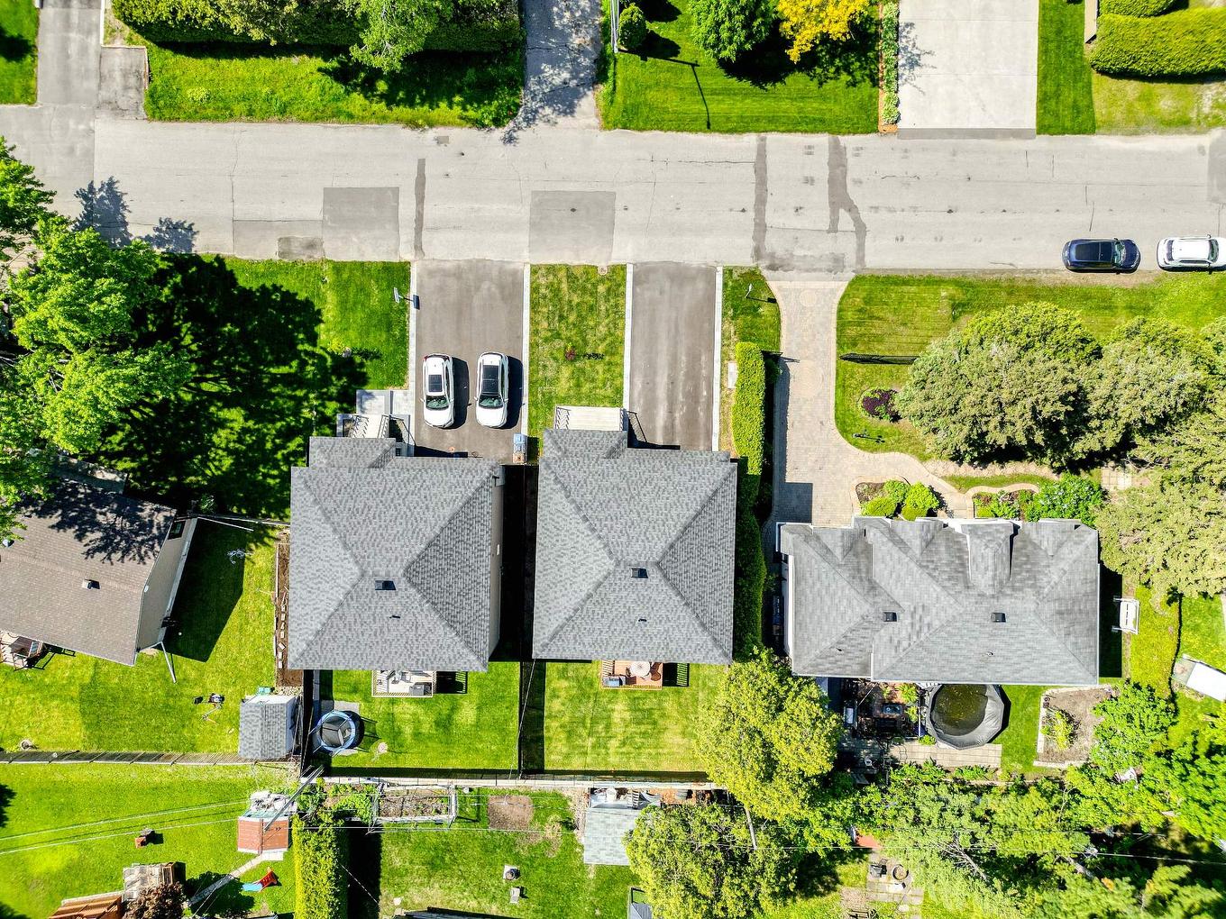 Aerial photo - 8490 Rue Duceppe, Laval (Saint-François), QC - Outdoor