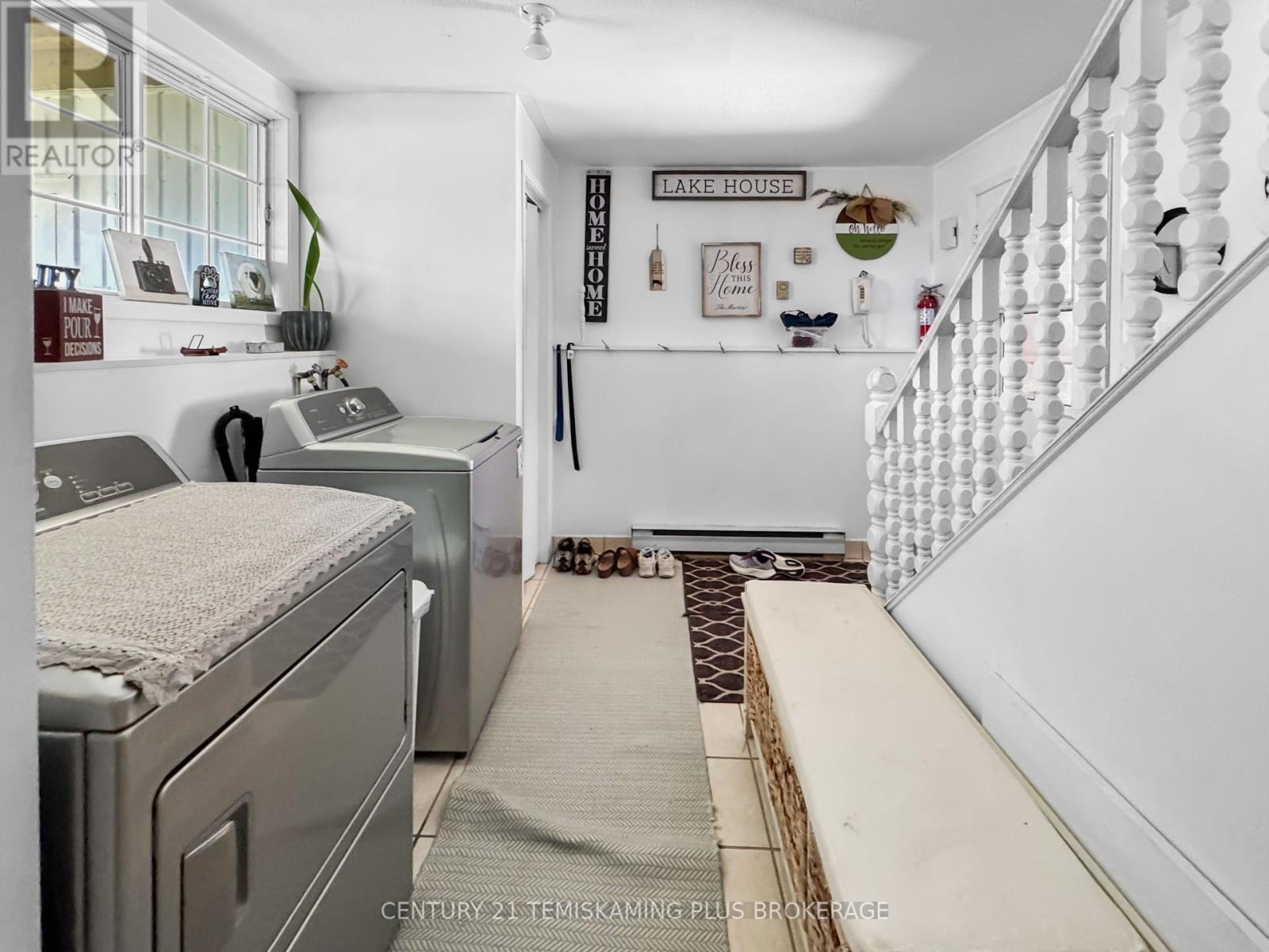 501178 Berry Road, Timiskaming (Tim - Outside - Rural), ON - Indoor Photo Showing Laundry Room