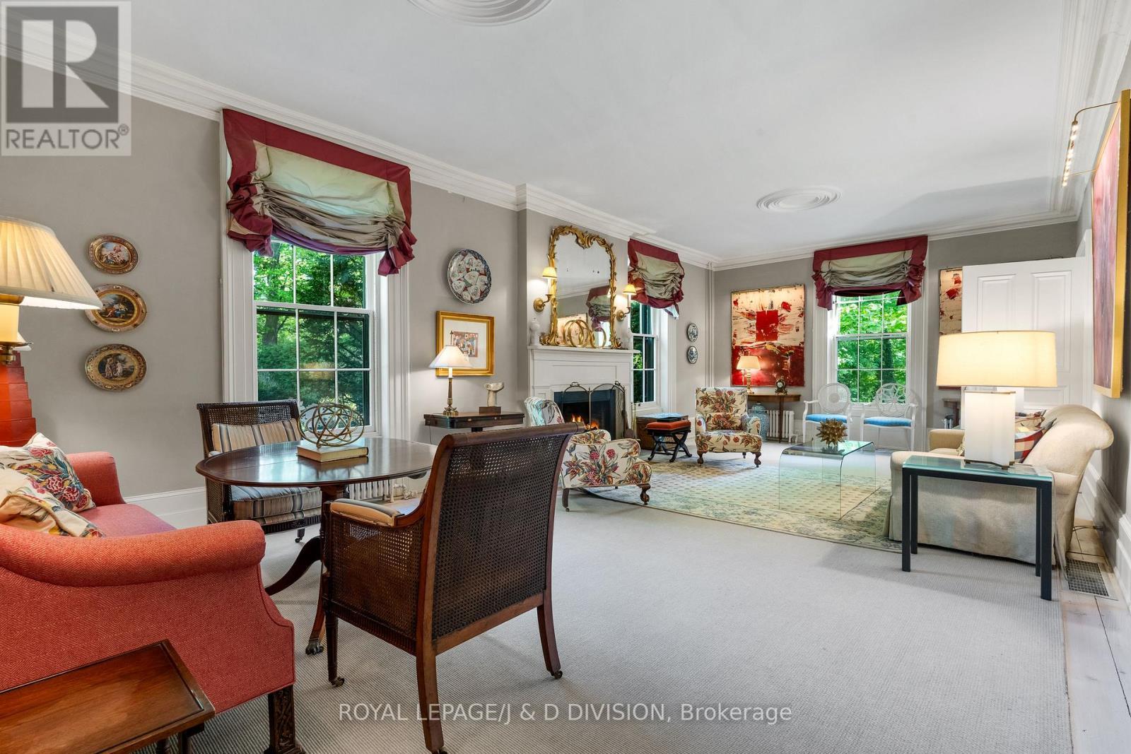 4558 County Rd 10, Port Hope, ON - Indoor Photo Showing Living Room