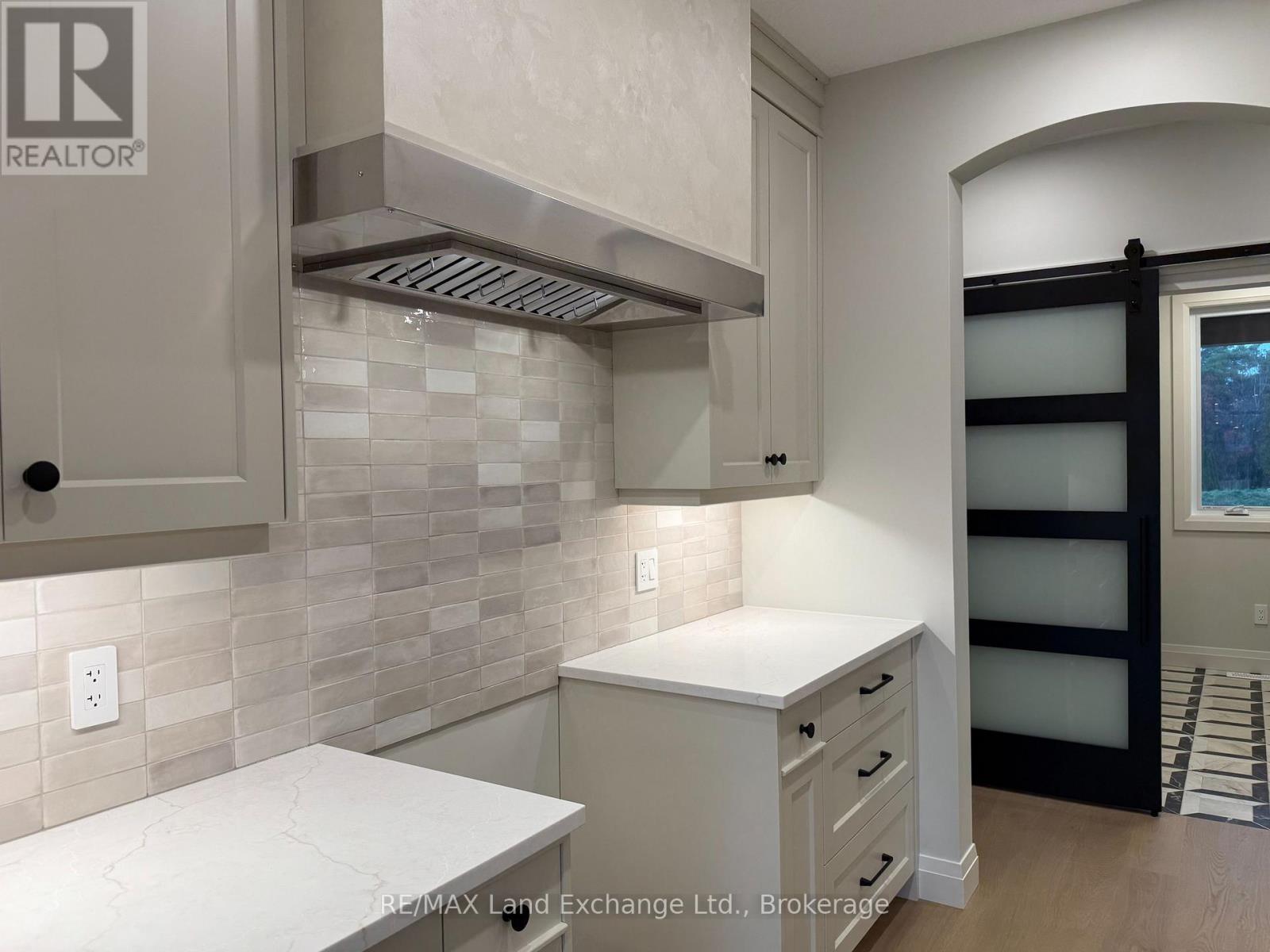 920 Bogdanovic Way, Huron-Kinloss, ON - Indoor Photo Showing Other Room