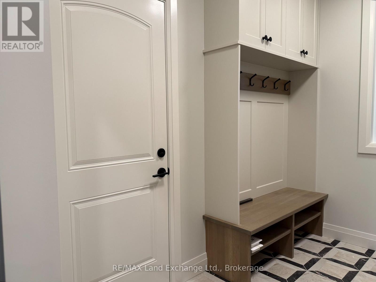 920 Bogdanovic Way, Huron-Kinloss, ON - Indoor Photo Showing Other Room