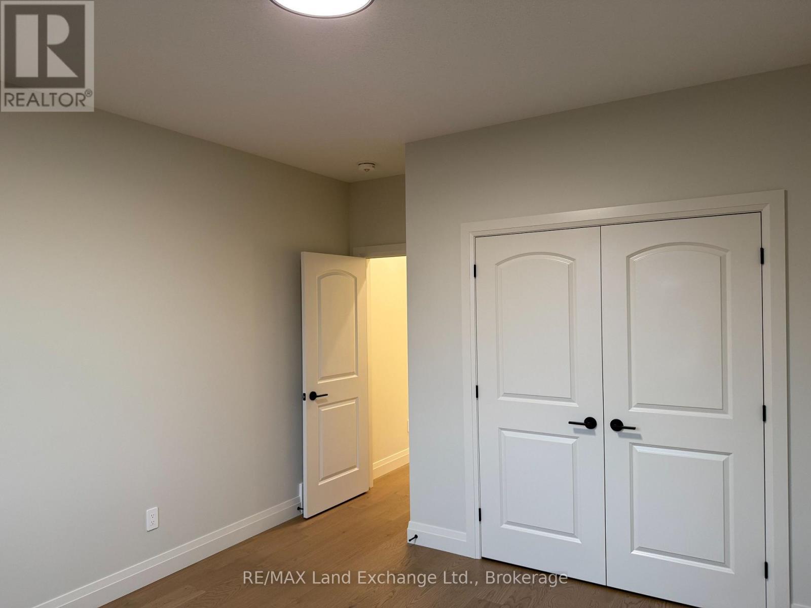 920 Bogdanovic Way, Huron-Kinloss, ON - Indoor Photo Showing Other Room