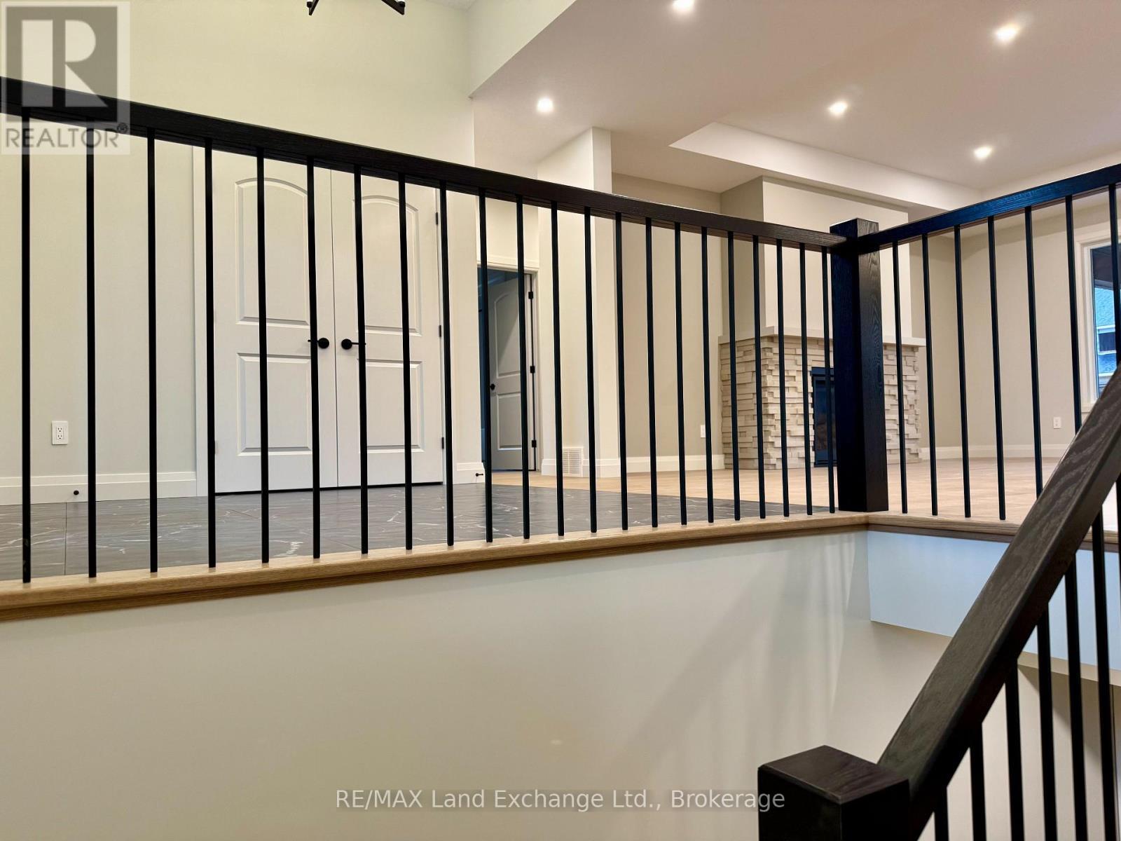 920 Bogdanovic Way, Huron-Kinloss, ON - Indoor Photo Showing Other Room