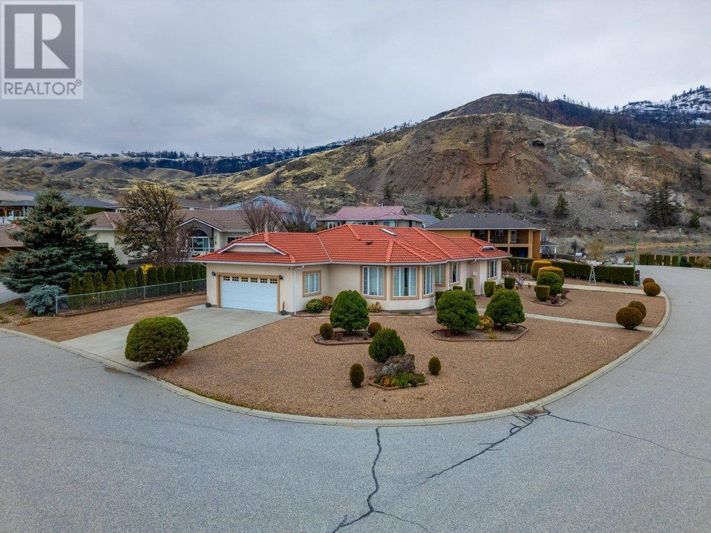 Large flat corner lot, loads of RV parking space - 11900 Olympic View Drive, Osoyoos, BC - Outdoor