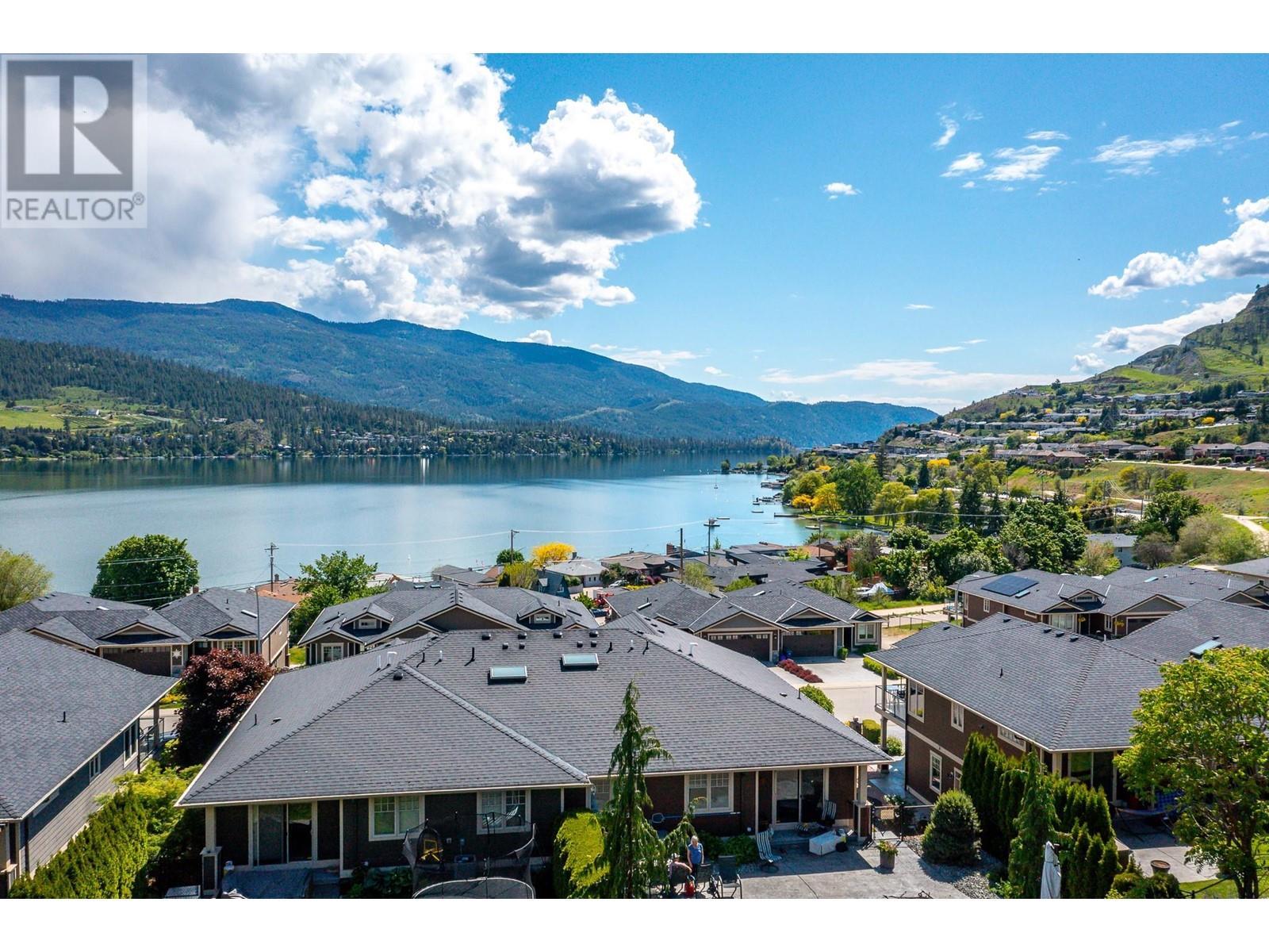 Stunning view of Kalamalka Lake - 7230 Edgewater Place, Coldstream, BC