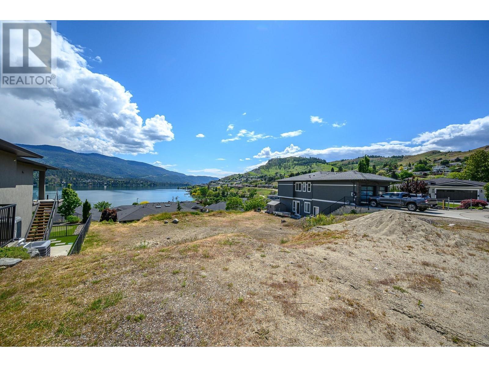 7230 Edgewater Place, Coldstream, BC