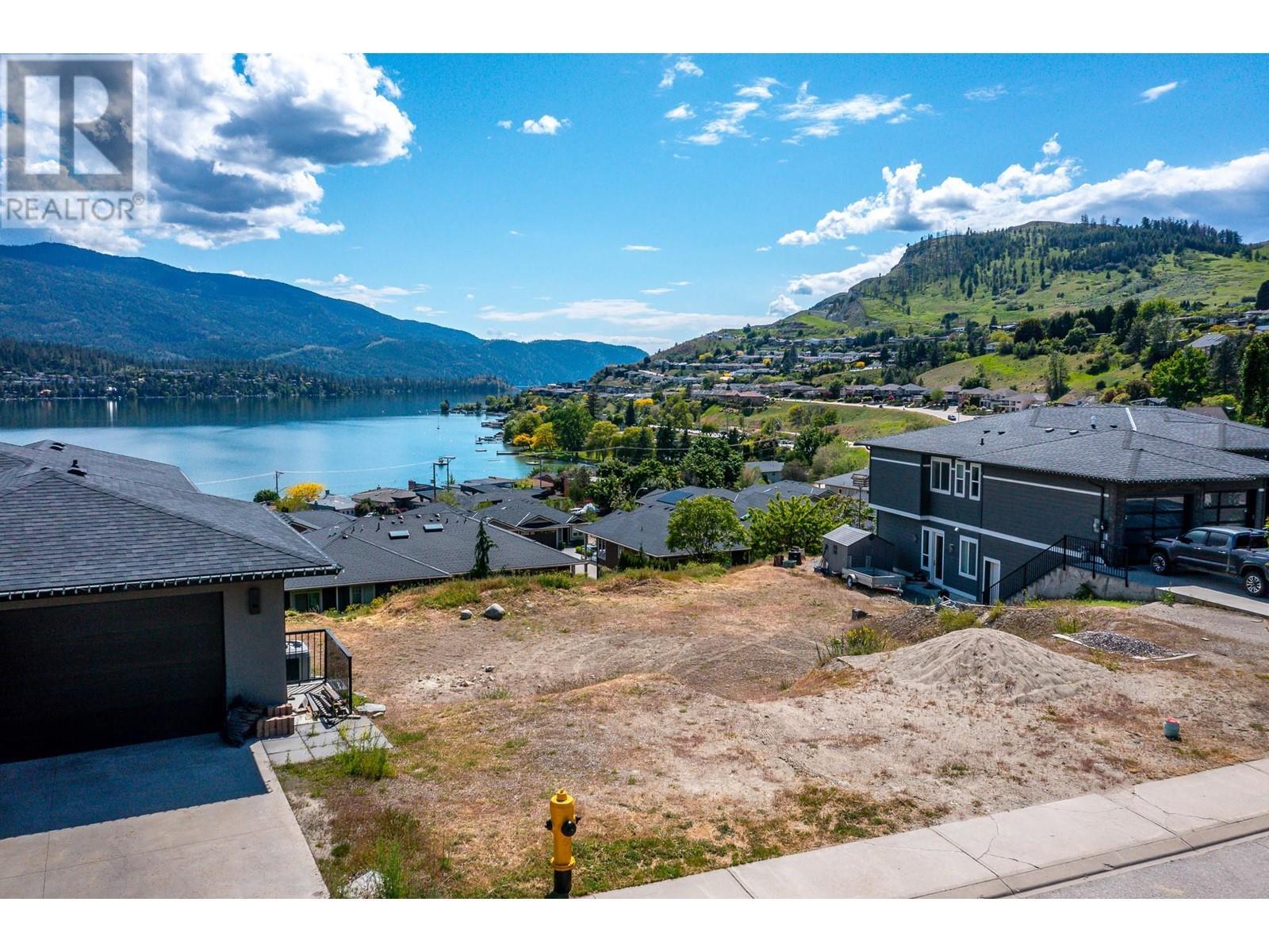 7230 Edgewater Place, Coldstream, BC