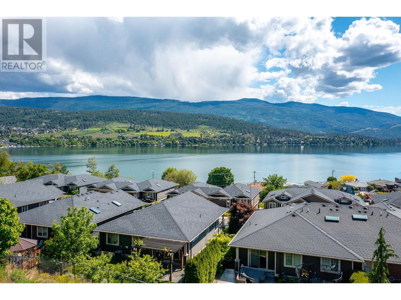 7230 Edgewater Place, Coldstream, BC