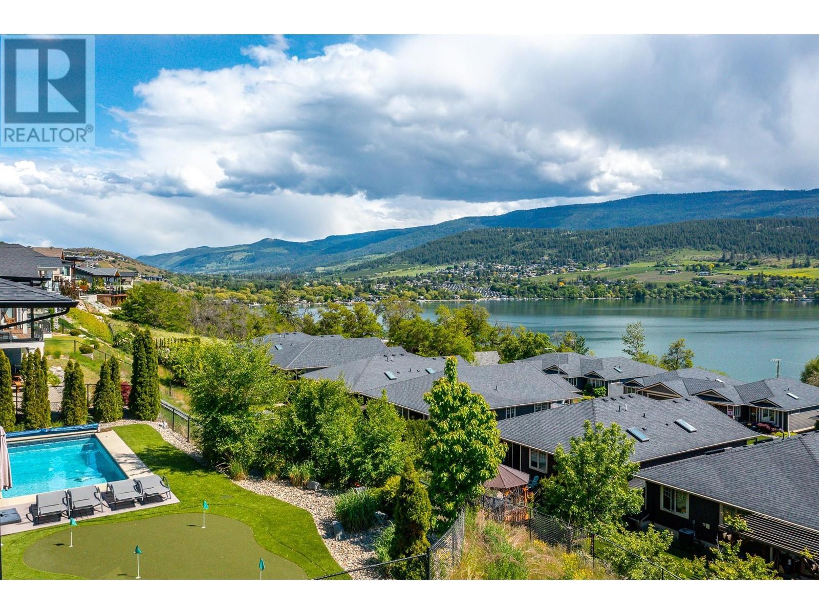 7230 Edgewater Place, Coldstream, BC