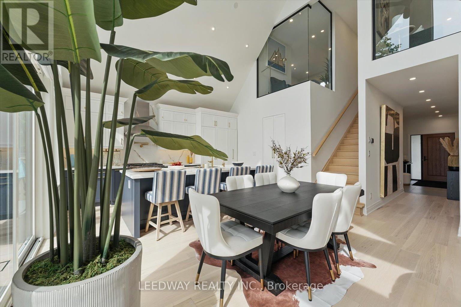 24410 Thorah Park Boulevard, Brock, ON - Indoor Photo Showing Dining Room