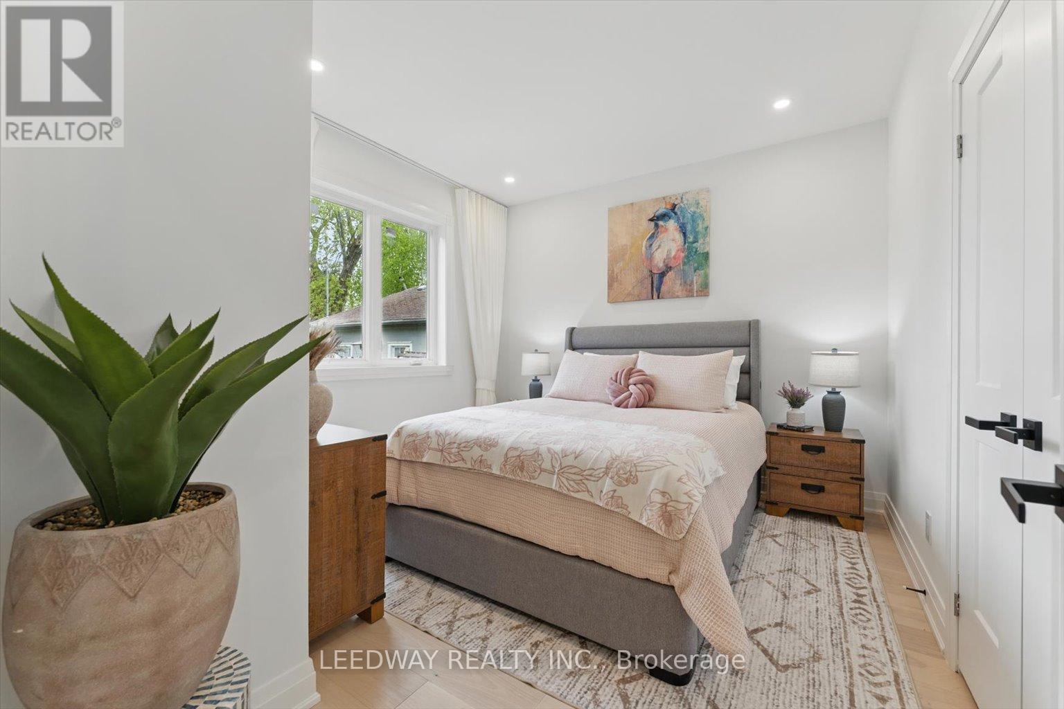 24410 Thorah Park Boulevard, Brock, ON - Indoor Photo Showing Bedroom
