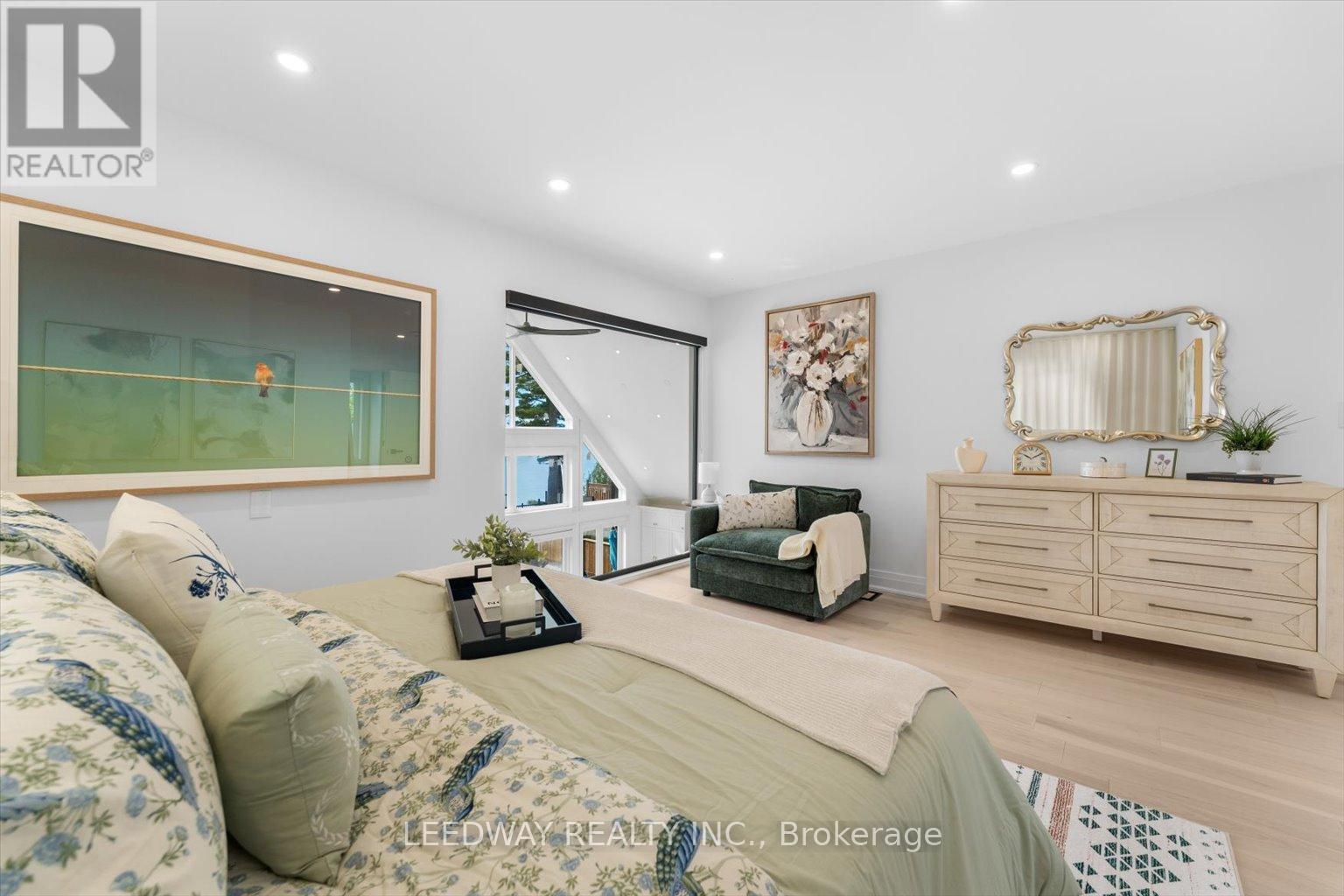 24410 Thorah Park Boulevard, Brock, ON - Indoor