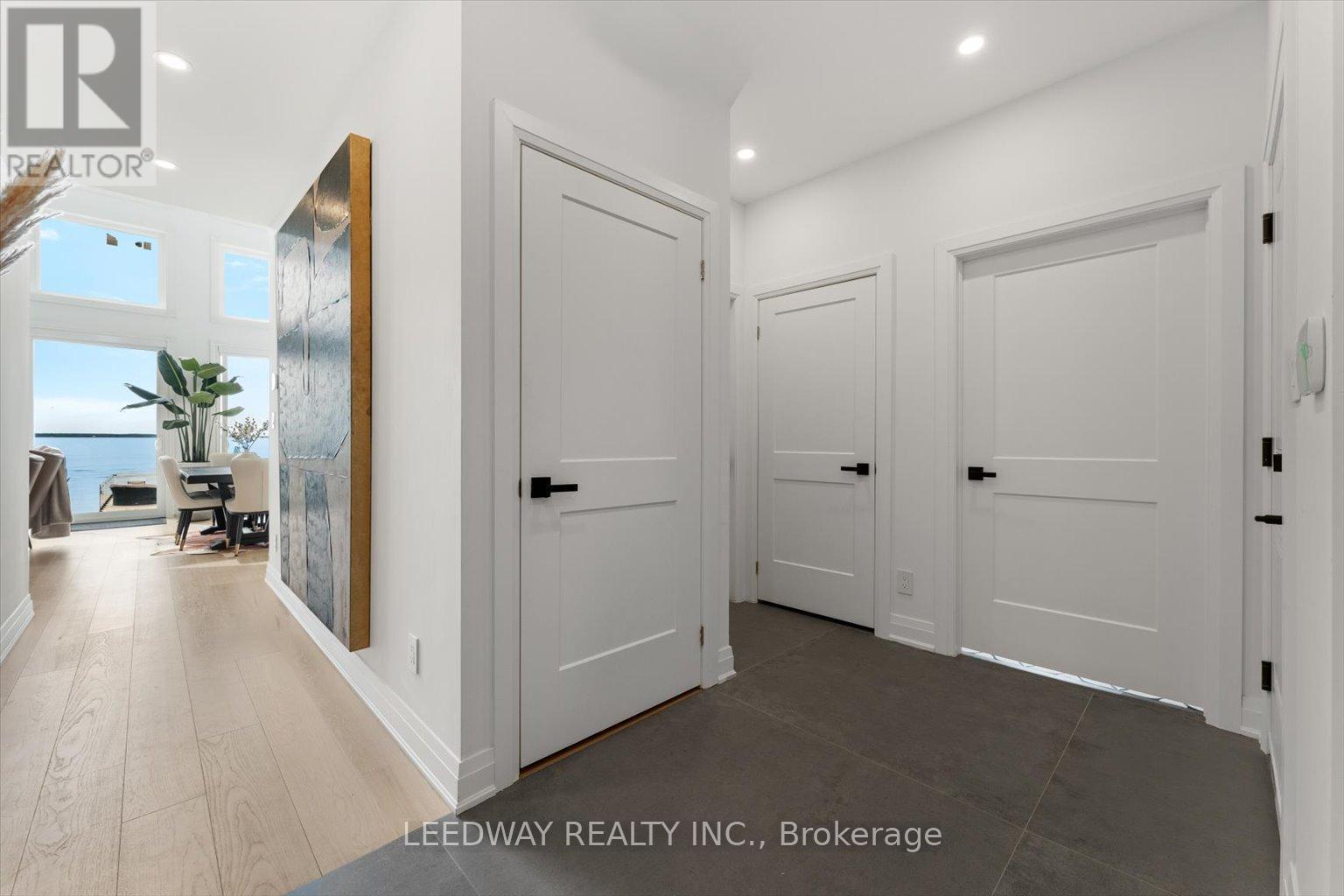 24410 Thorah Park Boulevard, Brock, ON - Indoor Photo Showing Other Room