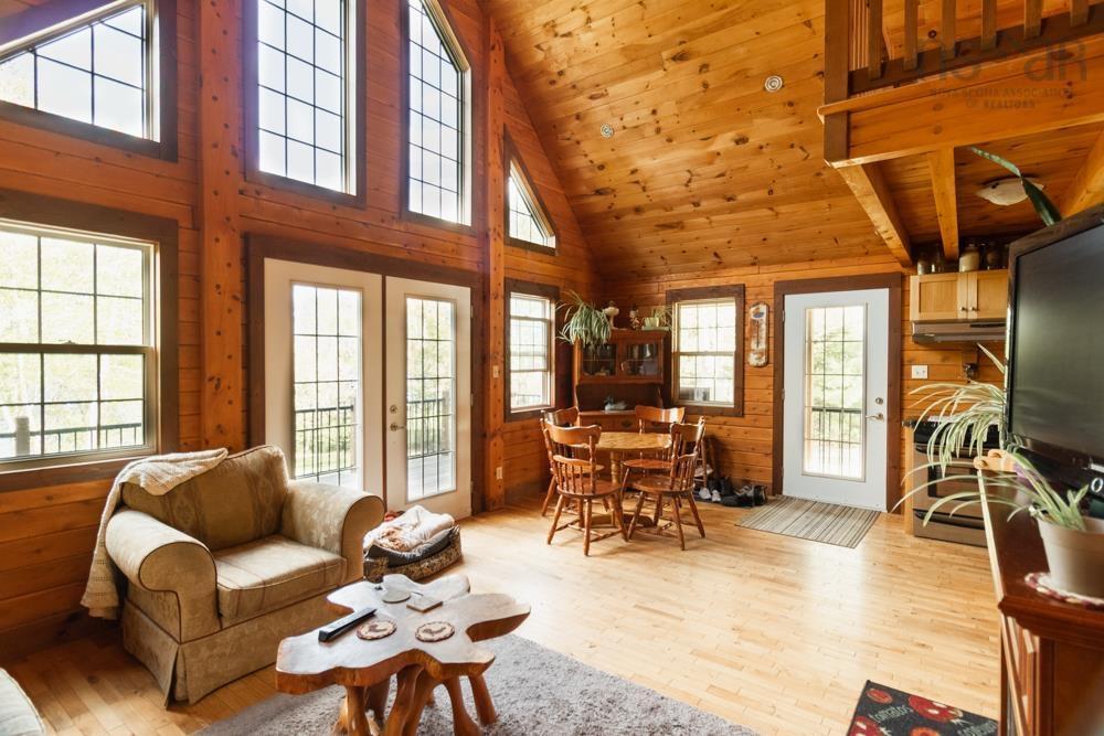 202 Lakecrest Drive, Mount Uniacke, NS