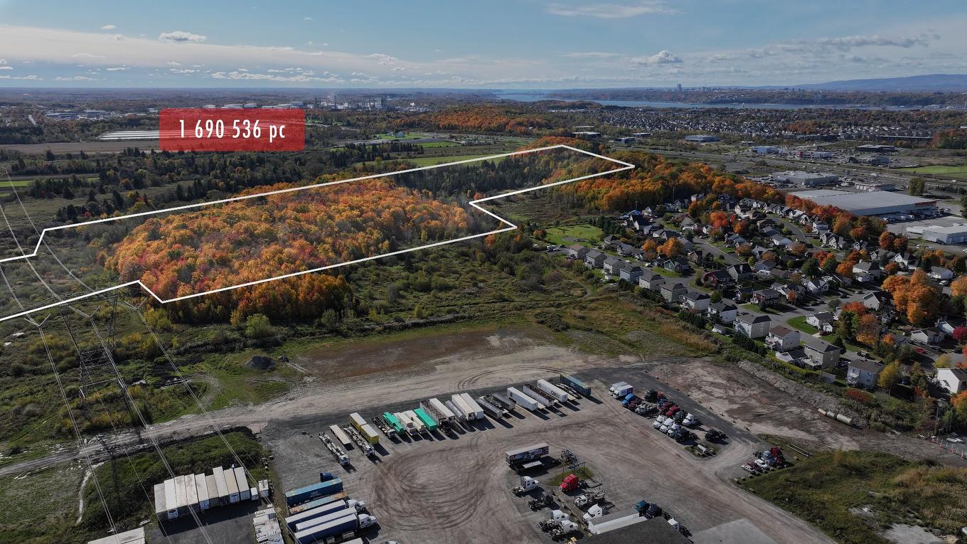 Photo aérienne - Rue Jacques-Nau, Lévis (Desjardins), QC