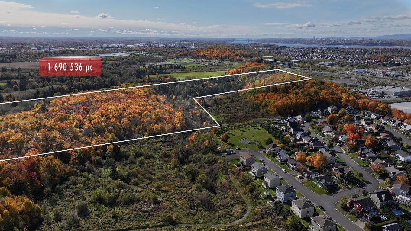 Photo aérienne - Rue Jacques-Nau, Lévis (Desjardins), QC