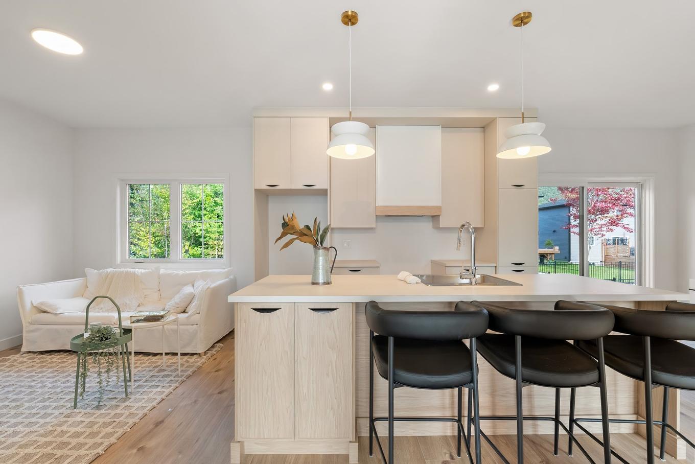 Cuisine - Rue Des Érables, Val-Alain, QC - Indoor