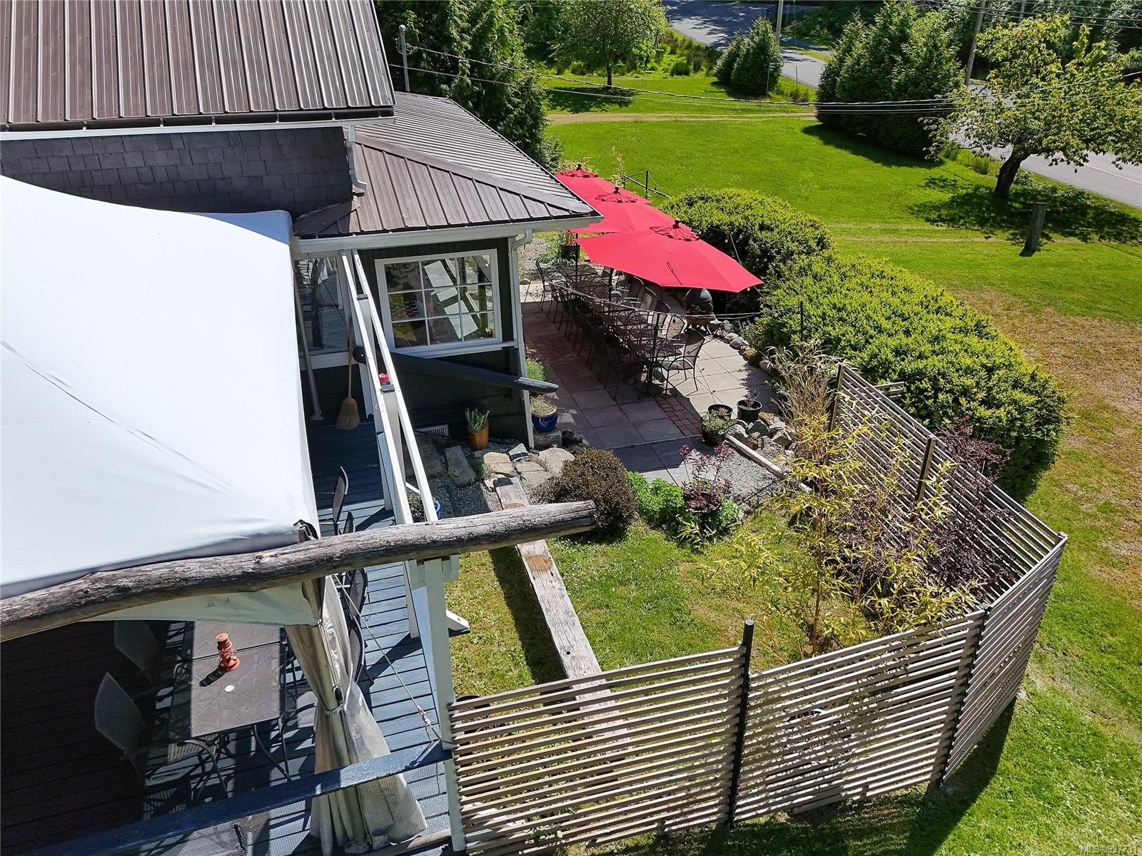 454 Village Bay Rd, Mayne Island, BC