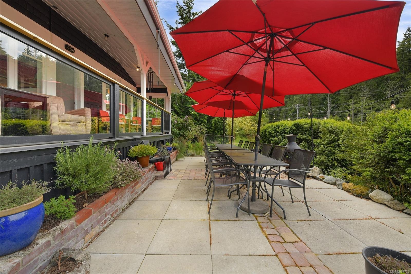 454 Village Bay Rd, Mayne Island, BC