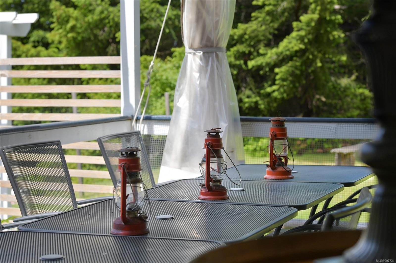 454 Village Bay Rd, Mayne Island, BC