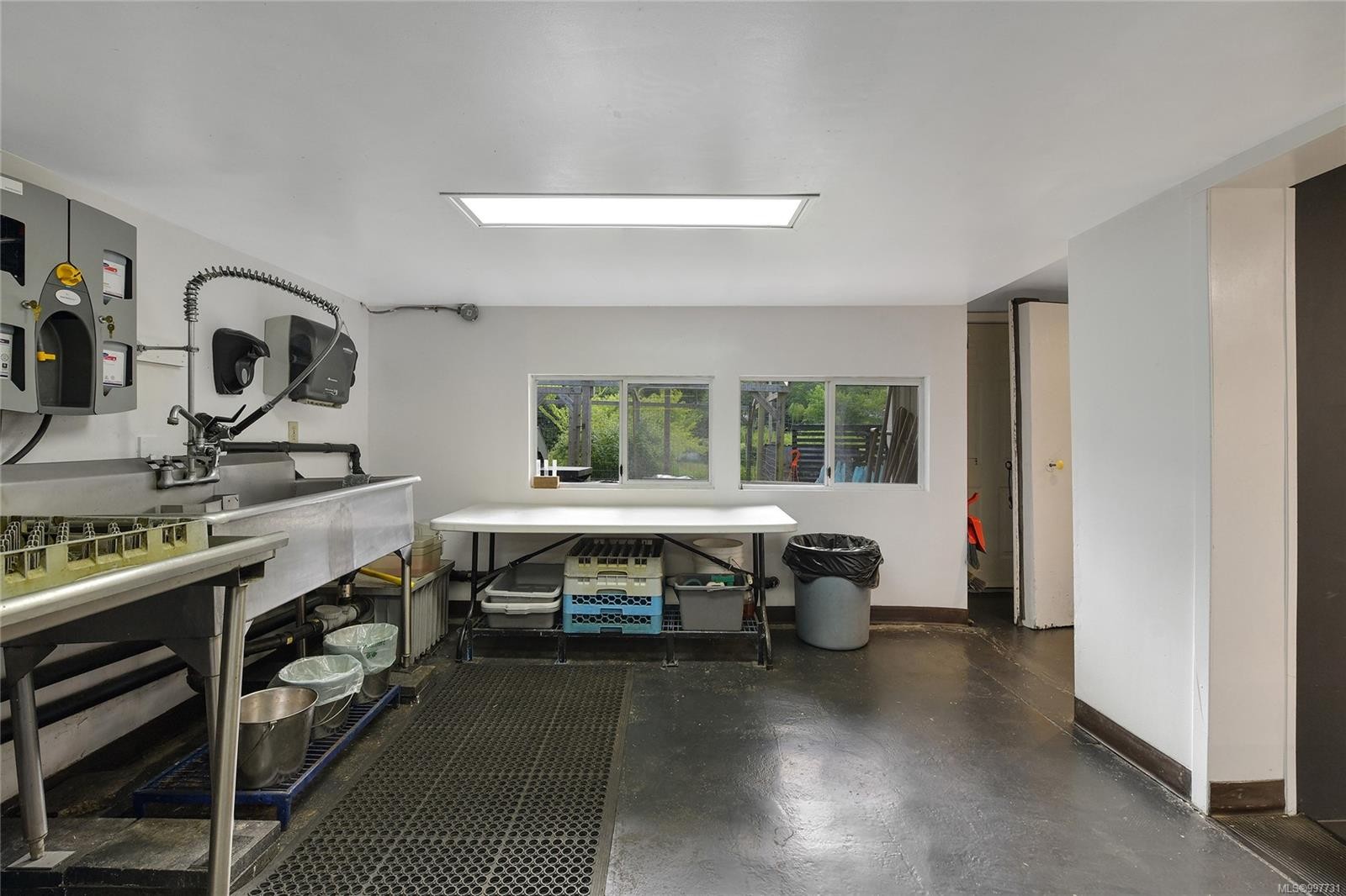 454 Village Bay Rd, Mayne Island, BC