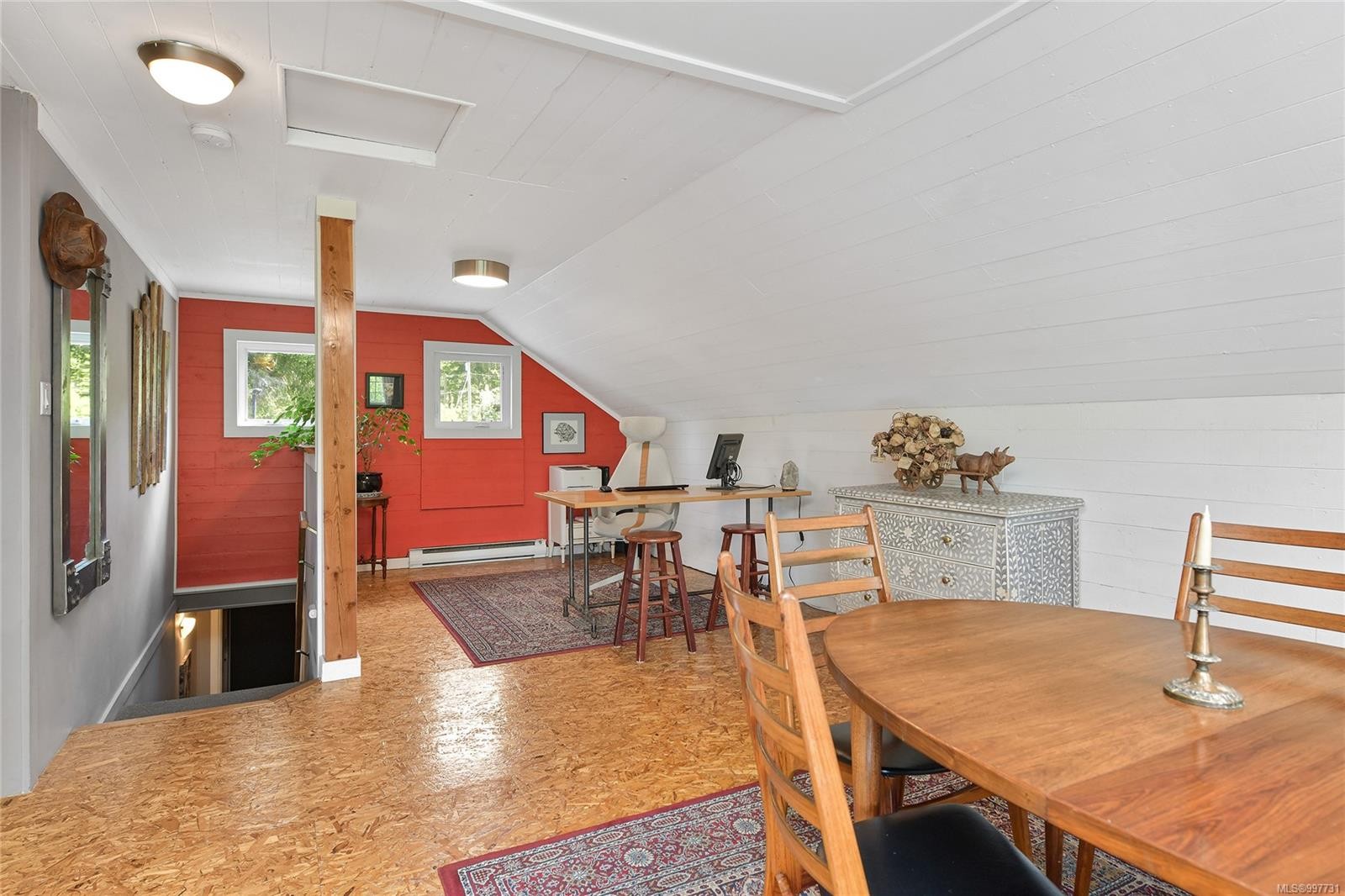 454 Village Bay Rd, Mayne Island, BC