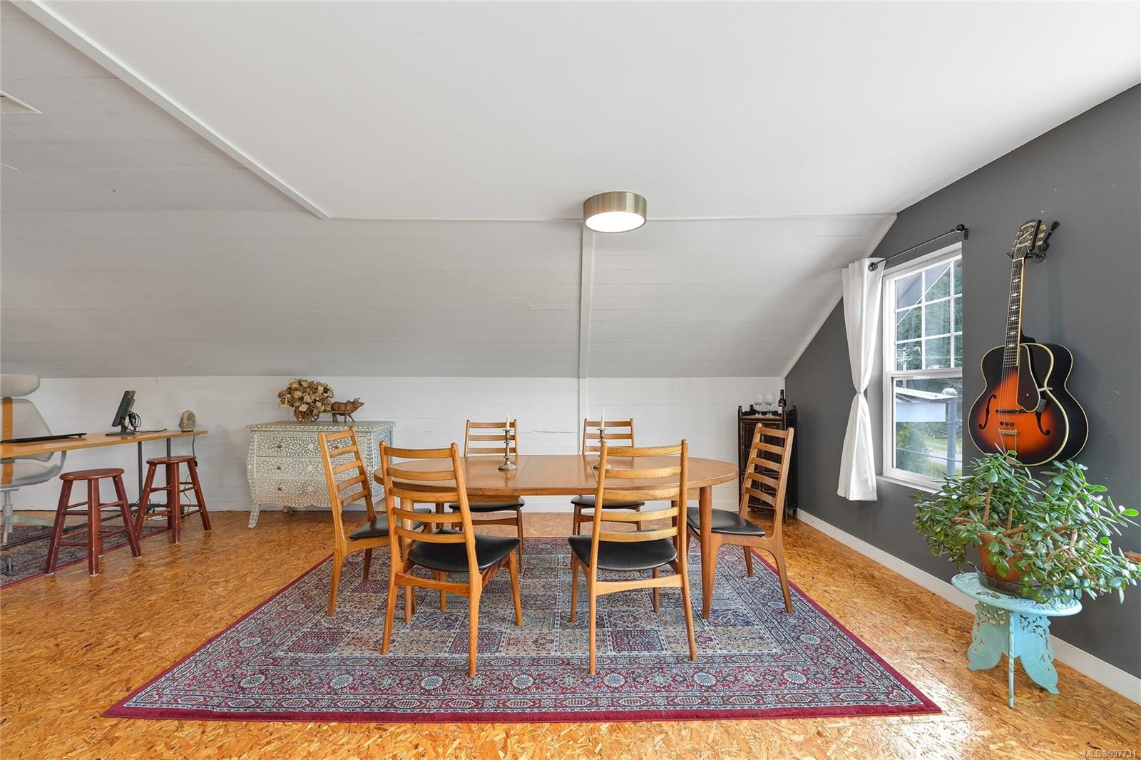 454 Village Bay Rd, Mayne Island, BC