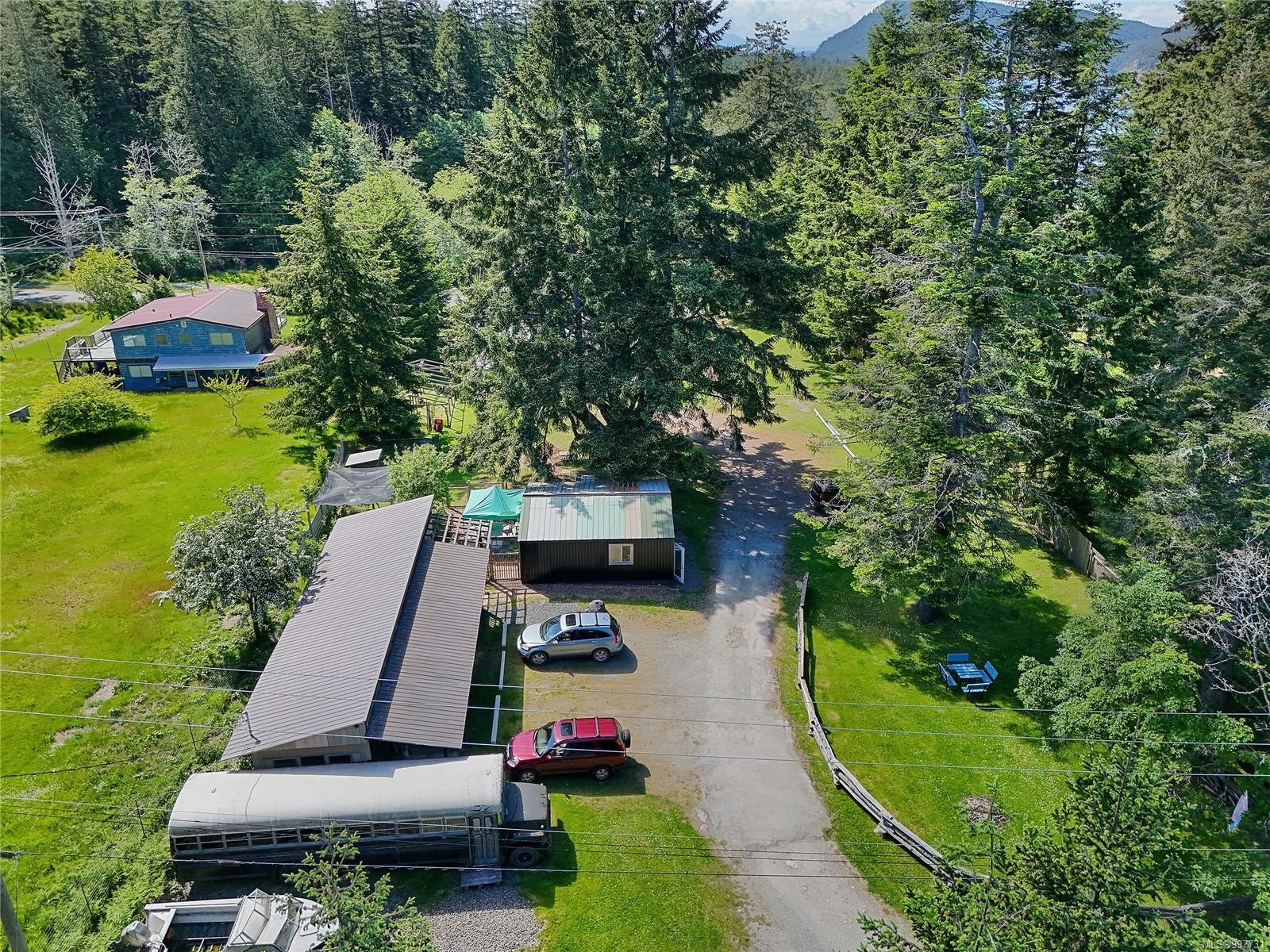 454 Village Bay Rd, Mayne Island, BC