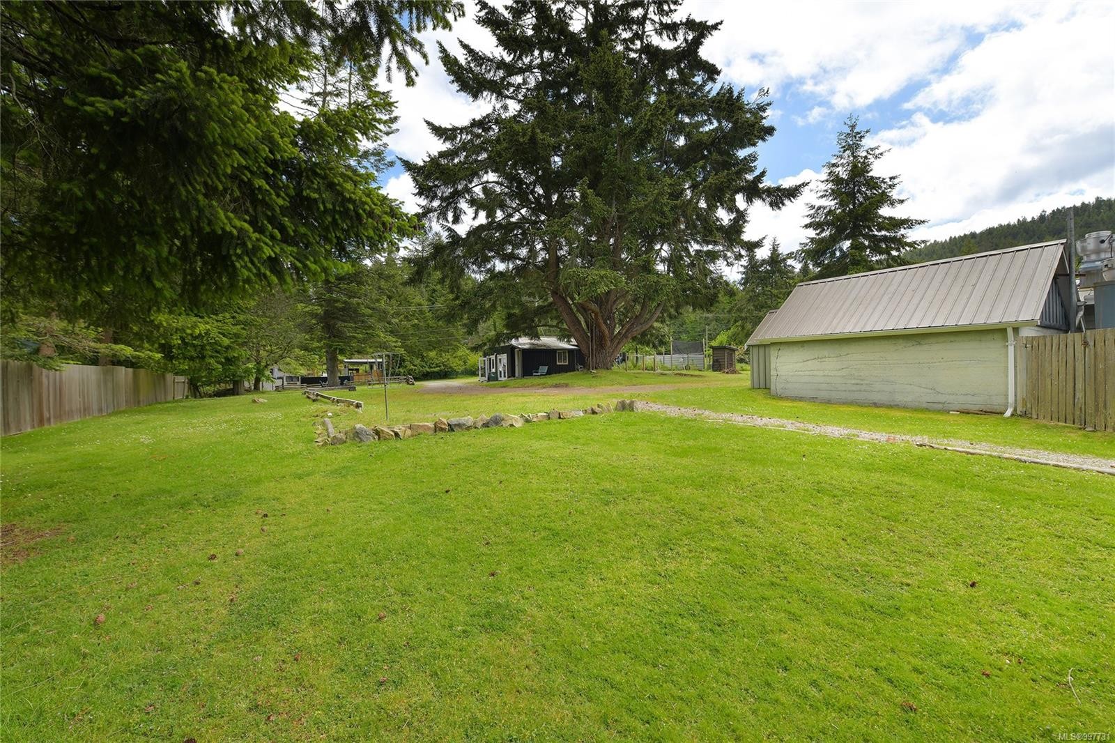 454 Village Bay Rd, Mayne Island, BC