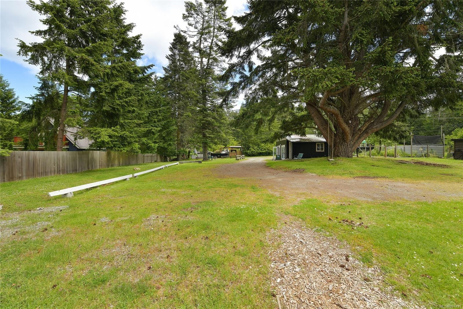 454 Village Bay Rd, Mayne Island, BC