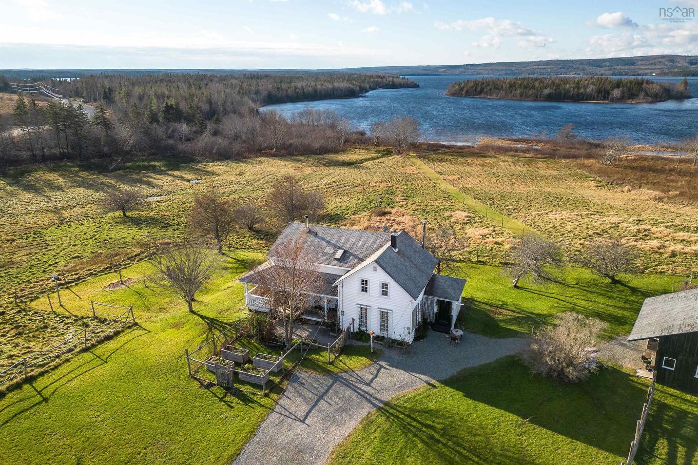 2660 Loch Lomond Road, Enon, NS