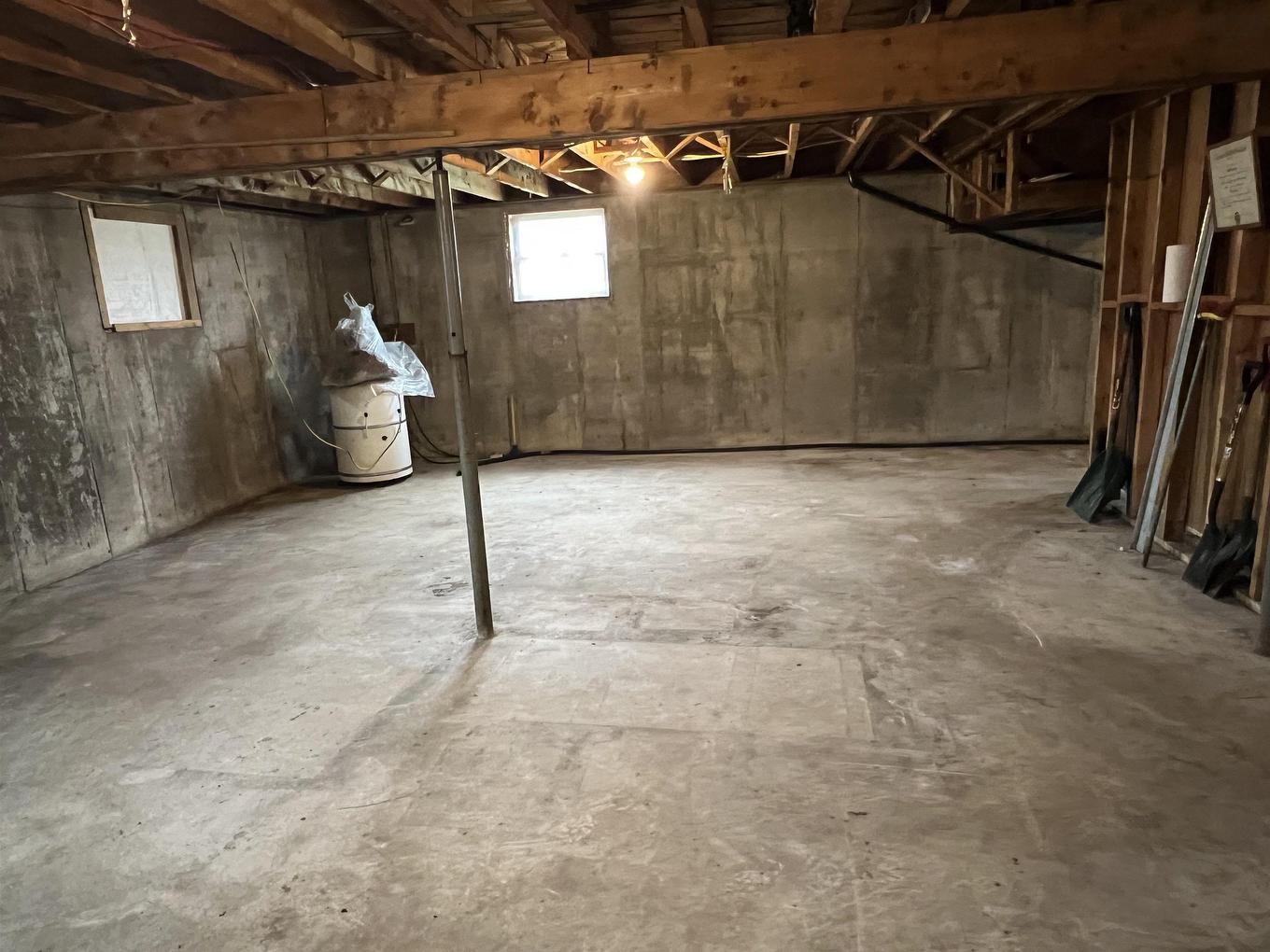 410 Neville Street, Reserve Mines, NS