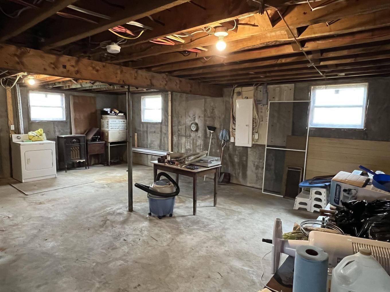 410 Neville Street, Reserve Mines, NS