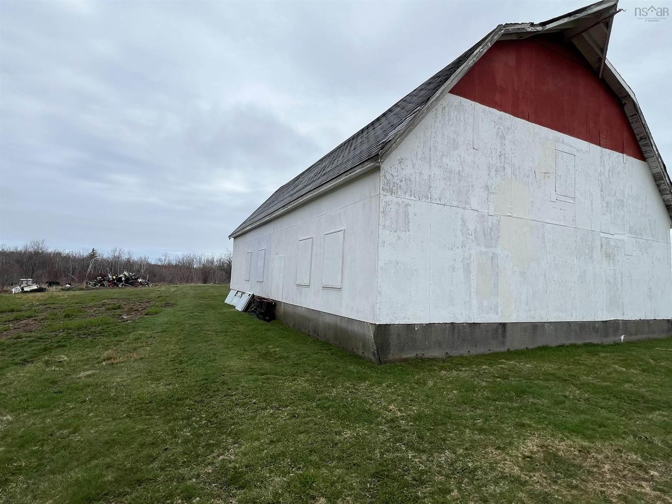 410 Neville Street, Reserve Mines, NS