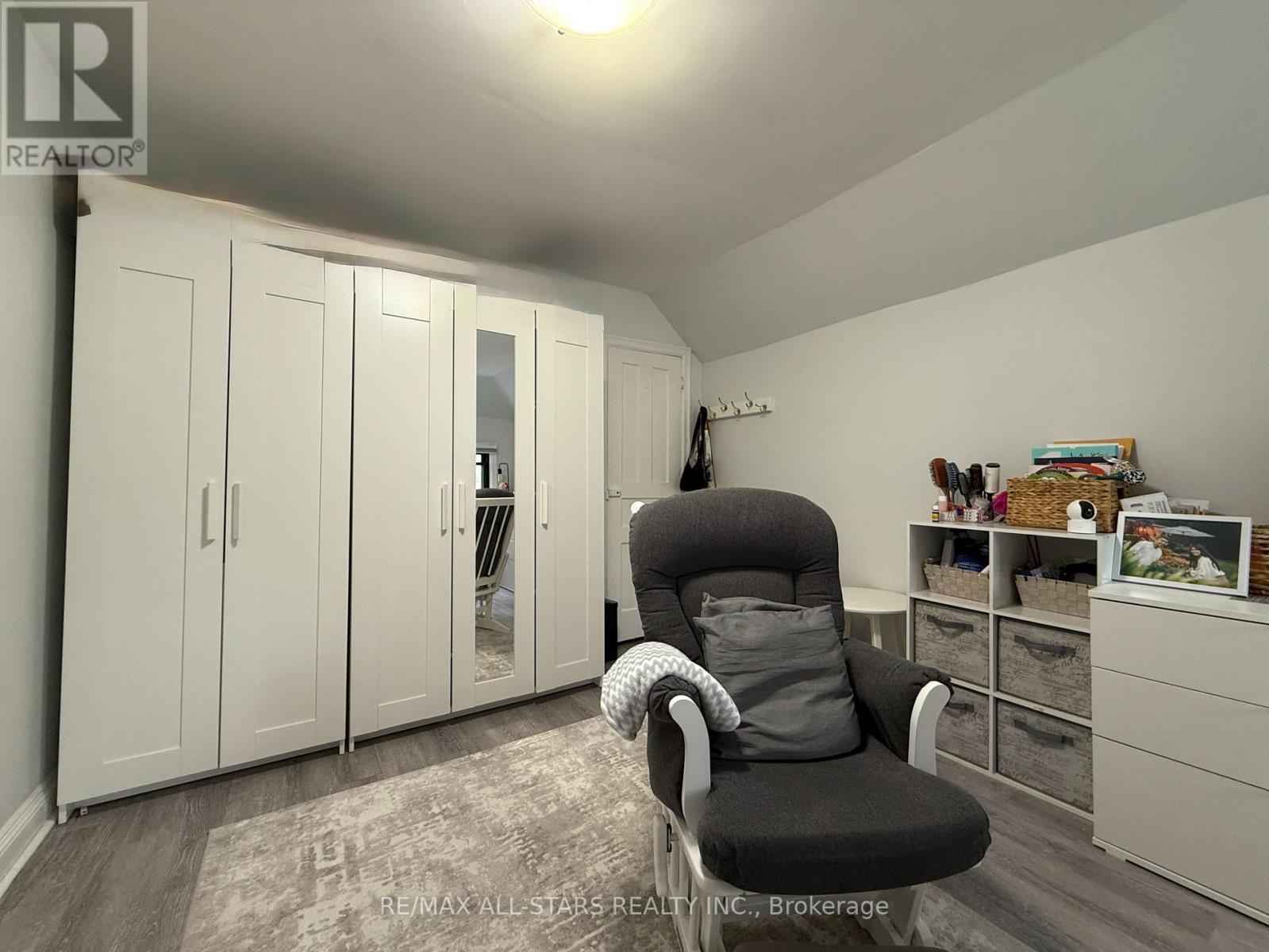 47 Douglas Avenue, Hamilton, ON - Indoor