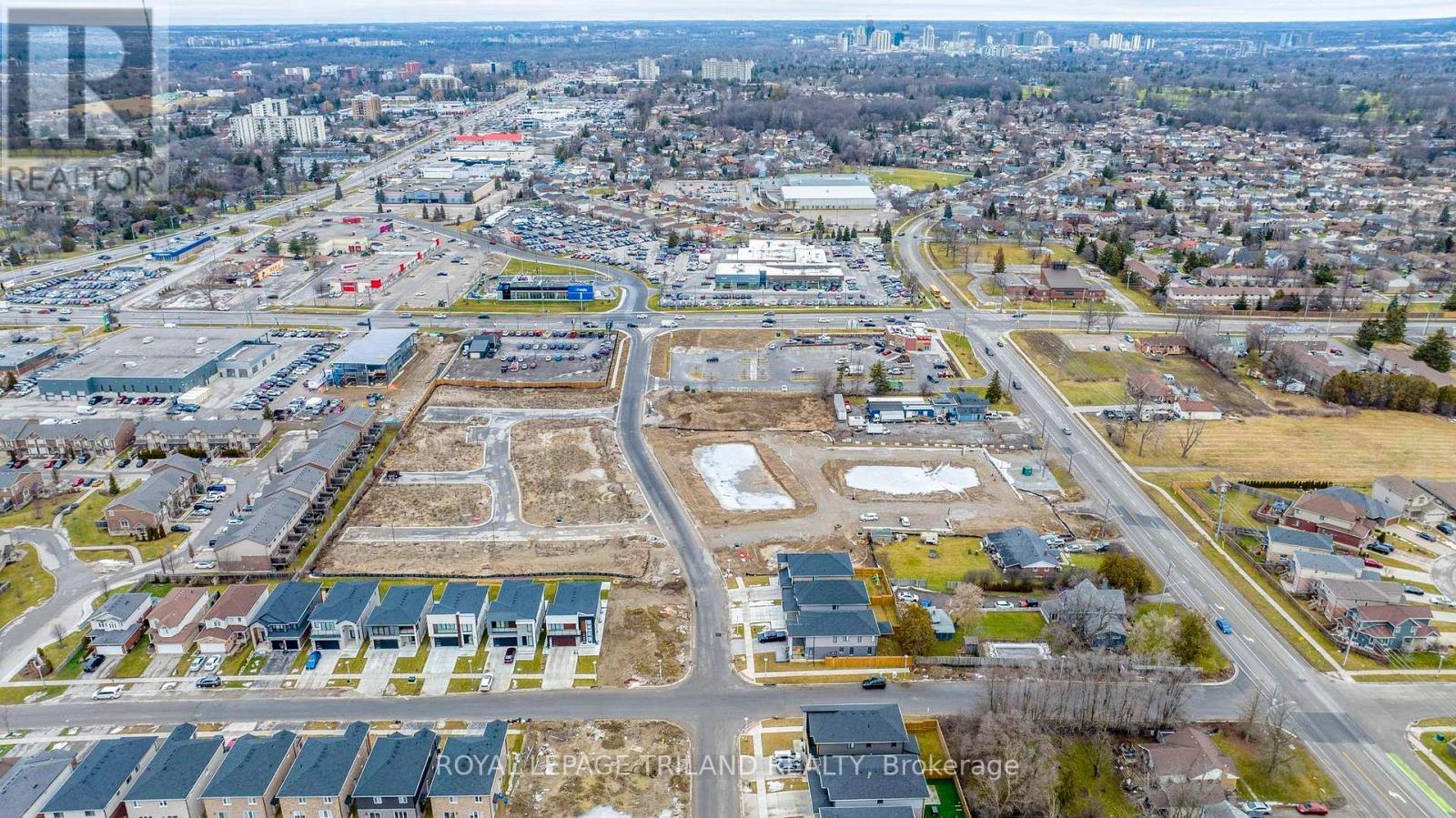 3077 White Oak Road, London South (South W), ON