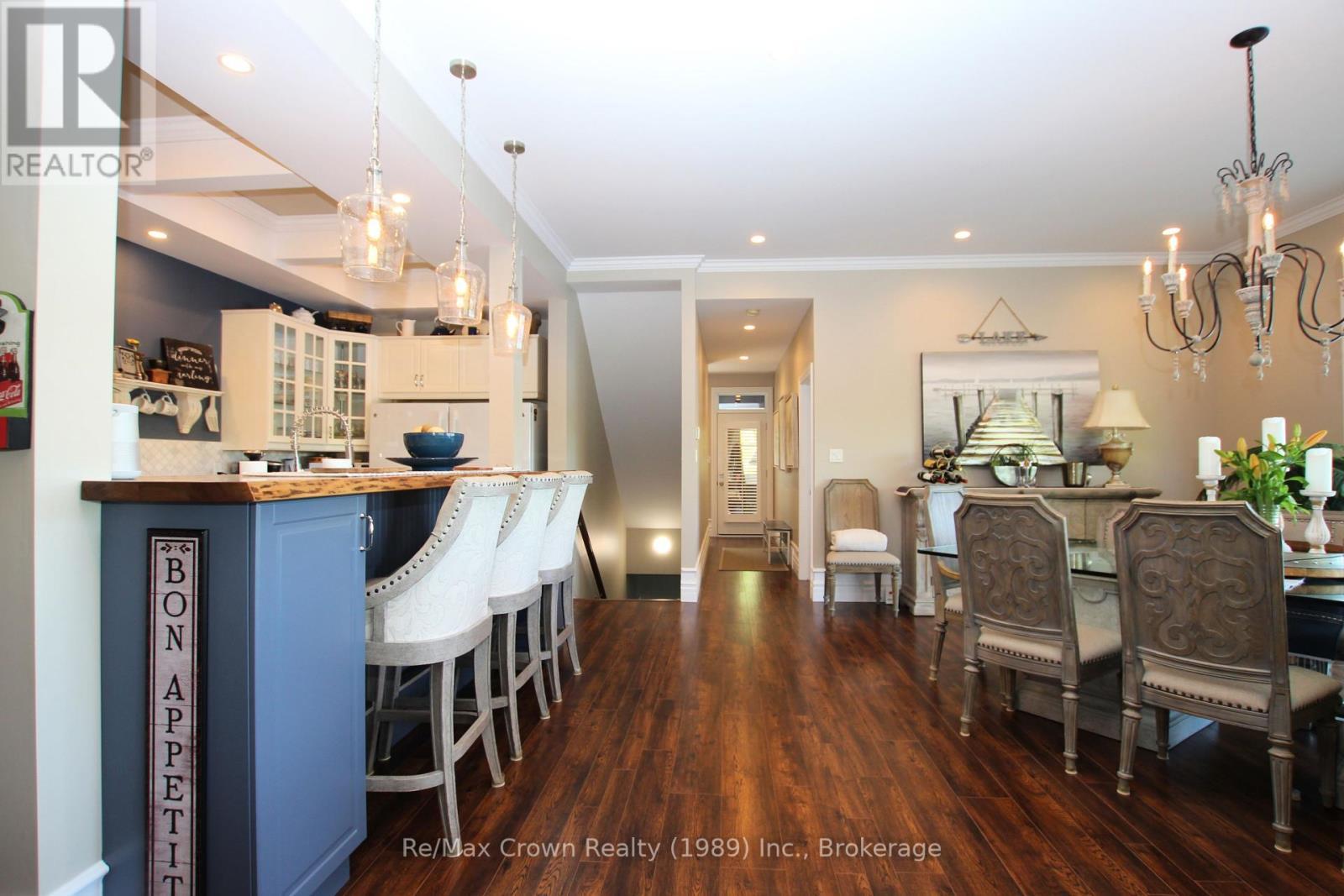 7313 Highway 534 Highway, Parry Sound Remote Area (Restoule), ON - Indoor Photo Showing Dining Room