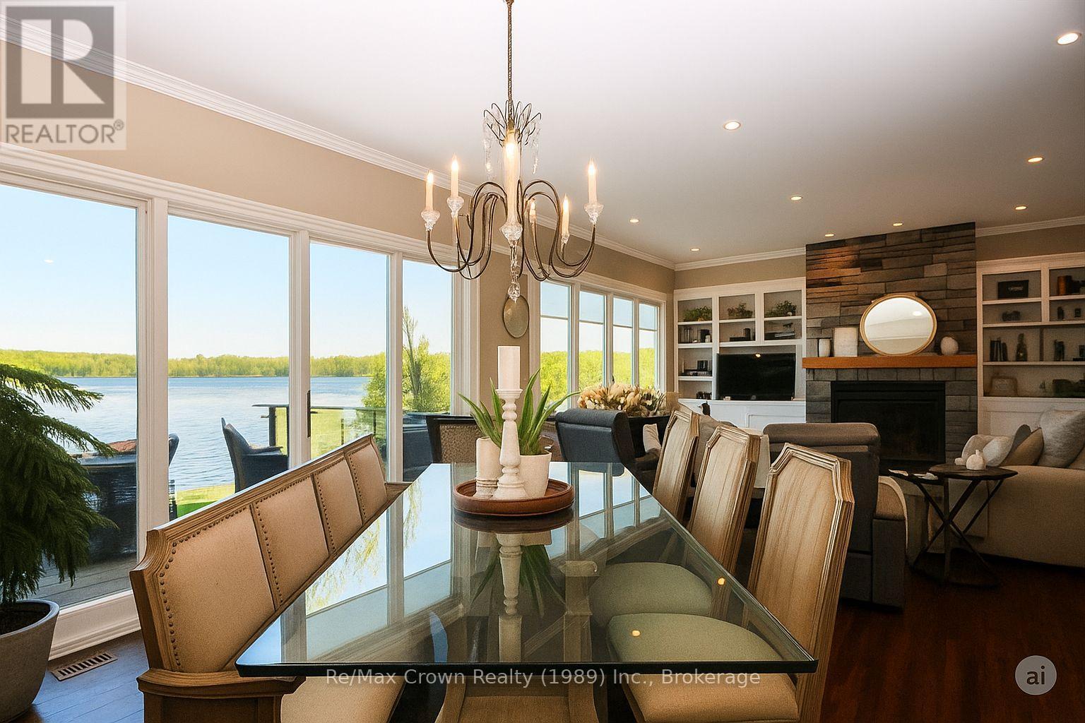 7313 Highway 534 Highway, Parry Sound Remote Area (Restoule), ON - Indoor Photo Showing Dining Room