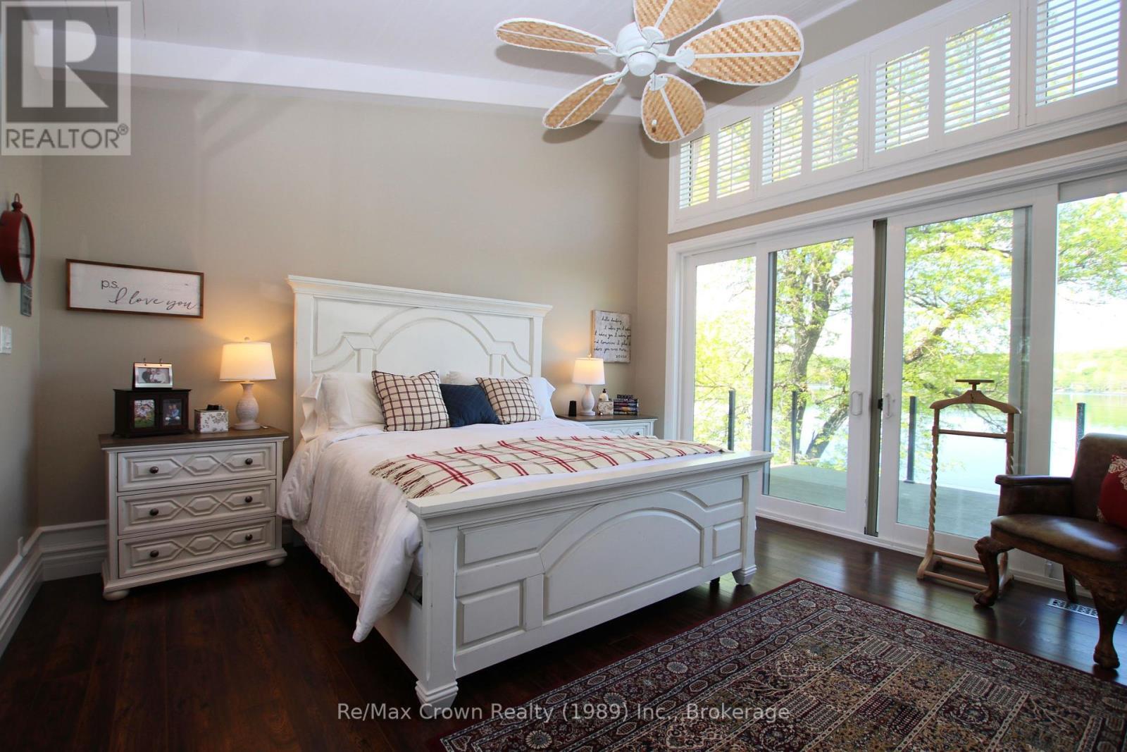 7313 Highway 534 Highway, Parry Sound Remote Area (Restoule), ON - Indoor Photo Showing Bedroom