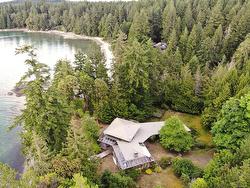 7161 Komas Rd Denman Island, BC V0R 1T0