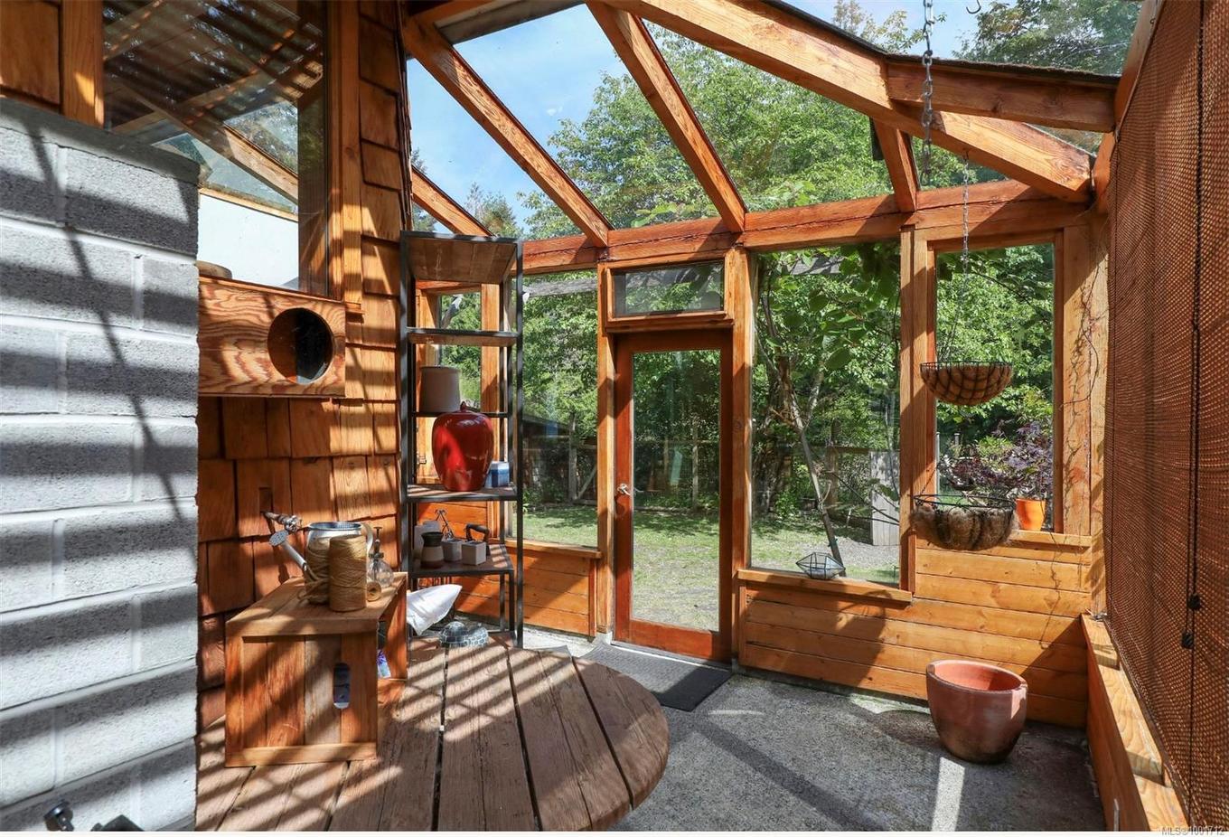 7161 Komas Rd, Denman Island, BC